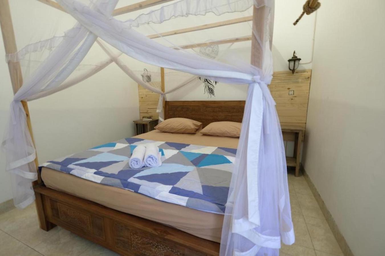 بيت شباب Wood Stone يوغياكارتا المظهر الخارجي الصورة