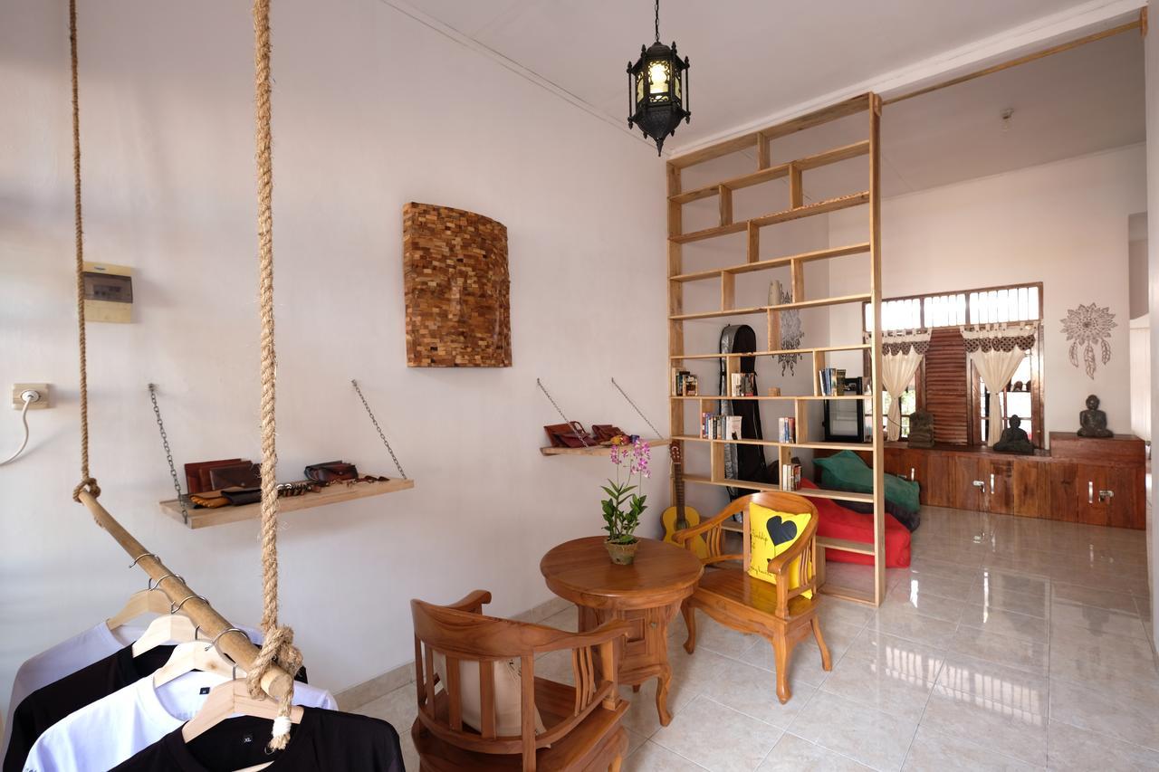 بيت شباب Wood Stone يوغياكارتا المظهر الخارجي الصورة